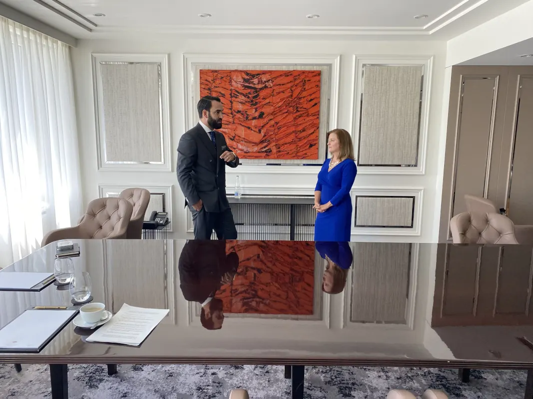 Ismet Tasceken in a meeting